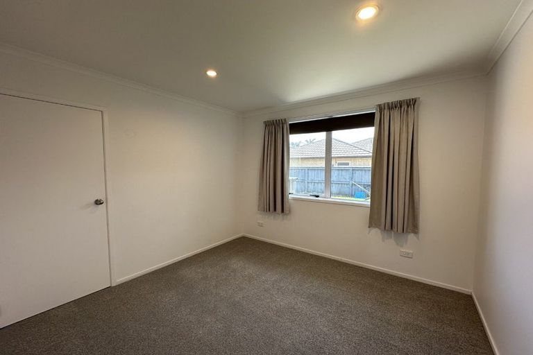 Photo of property in 14 Horokaka Place, Papamoa Beach, Papamoa, 3118