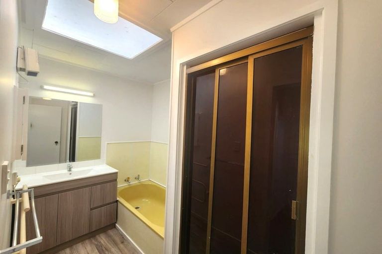 Photo of property in 3/32 Akehurst Avenue, New Lynn, Auckland, 0600