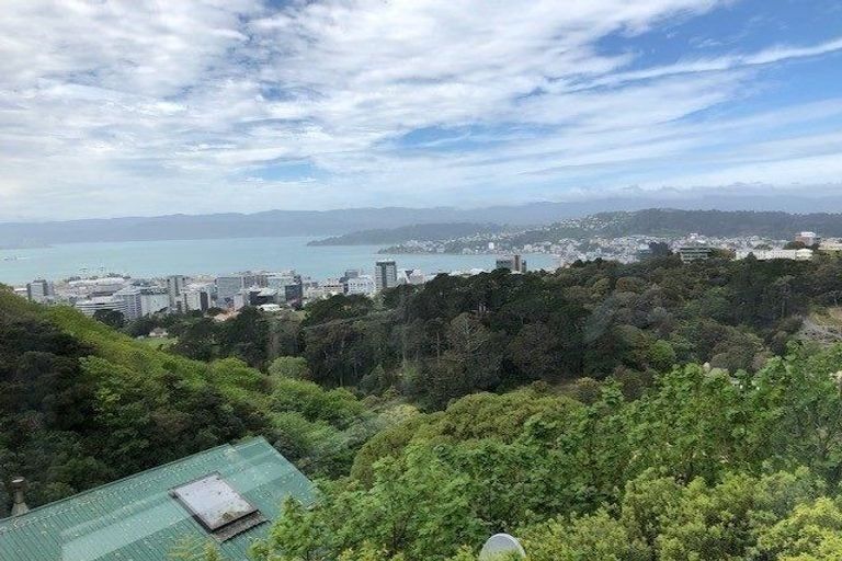 Photo of property in 60 Orangi Kaupapa Road, Northland, Wellington, 6012