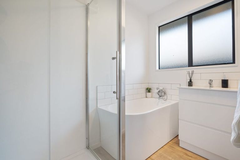 Photo of property in 14 Innisfree Place, Northwood, Christchurch, 8051