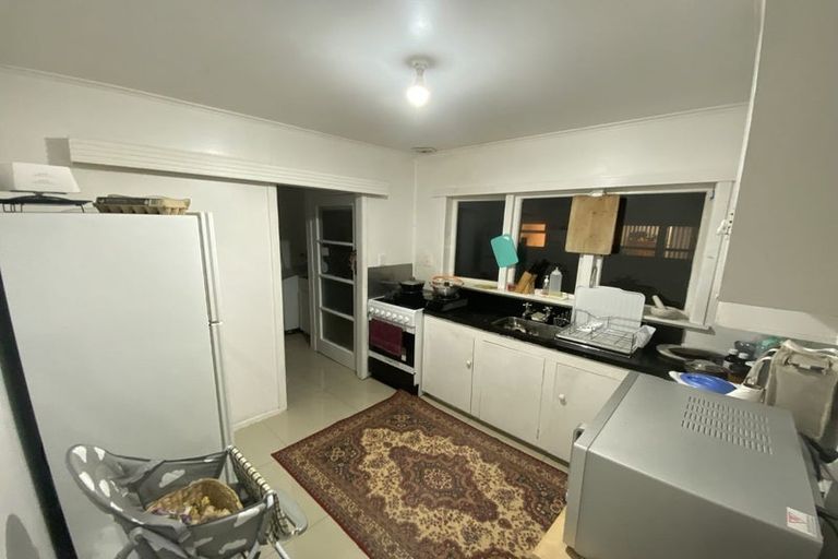 Photo of property in 1/2 Myers Road, Manurewa East, Auckland, 2102