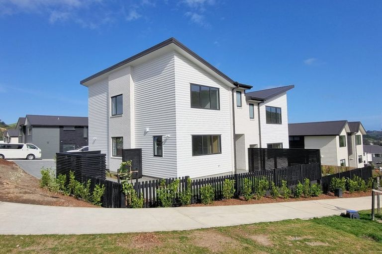Photo of property in 17 Bee Lane, Whitby, 5024