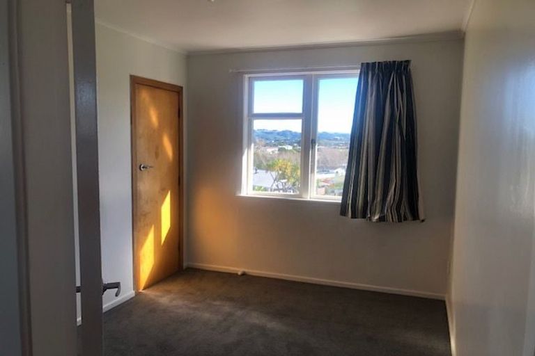 Photo of property in 31ab Kokiri Crescent, Waitangirua, Porirua, 5024