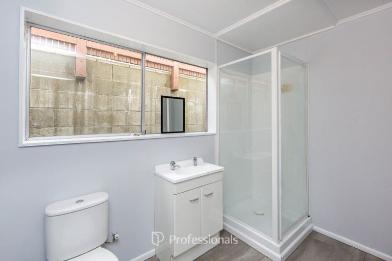 Photo of property in 17 Sunnyview Drive, Brown Owl, Upper Hutt, 5018