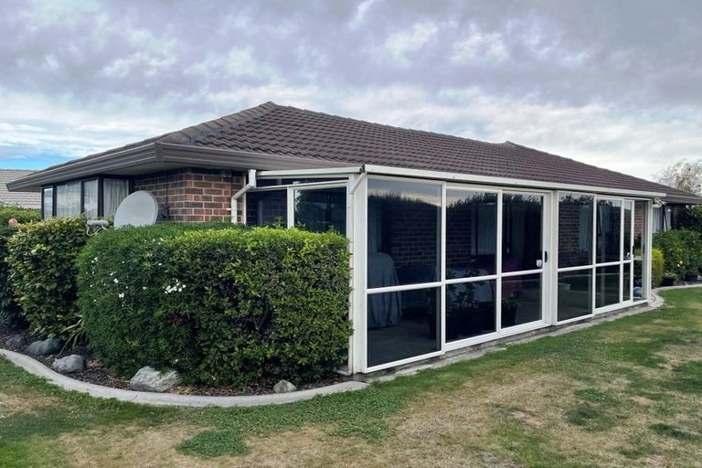 Photo of property in 40 Ben Nevis Drive, Broomfield, Christchurch, 8042