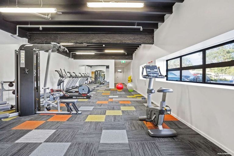 Photo of property in 14f/30 Westward Ho, Glen Eden, Auckland, 0602