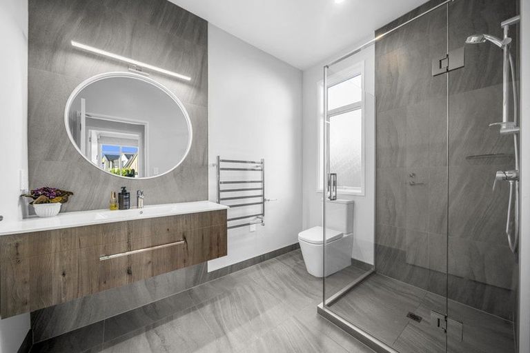 Photo of property in 39 Headsail Drive, Long Bay, Auckland, 0630