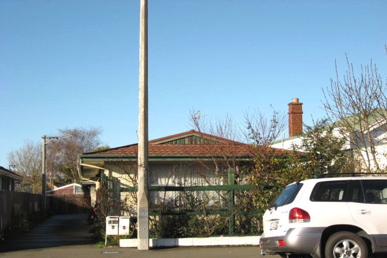 Photo of property in 1/1046 Colombo Street, St Albans, Christchurch, 8014