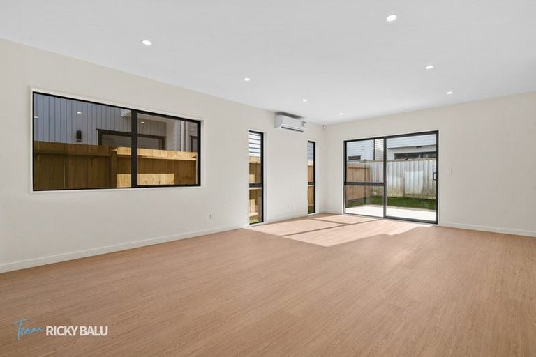 Photo of property in 18b Domain Road, Weymouth, Auckland, 2103