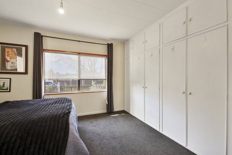 Photo of property in 1 Wakelin Place, Redwood, Christchurch, 8051