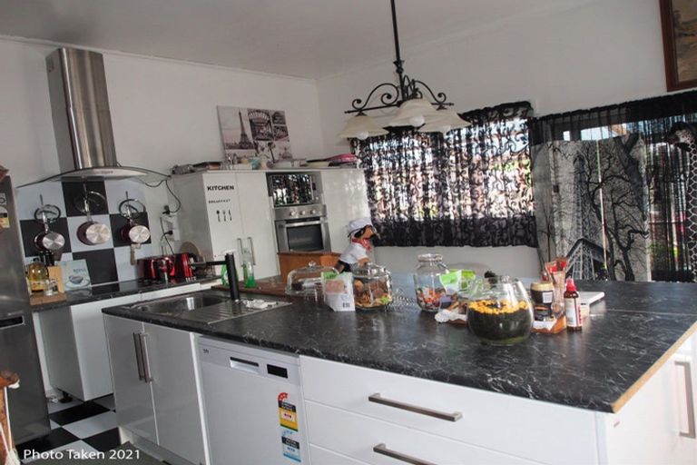 Photo of property in 2 Robert Street, Hinds, Ashburton, 7773