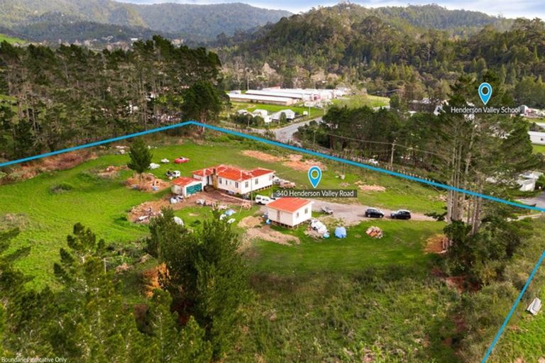 Photo of property in 340 Henderson Valley Road, Henderson Valley, Auckland, 0612