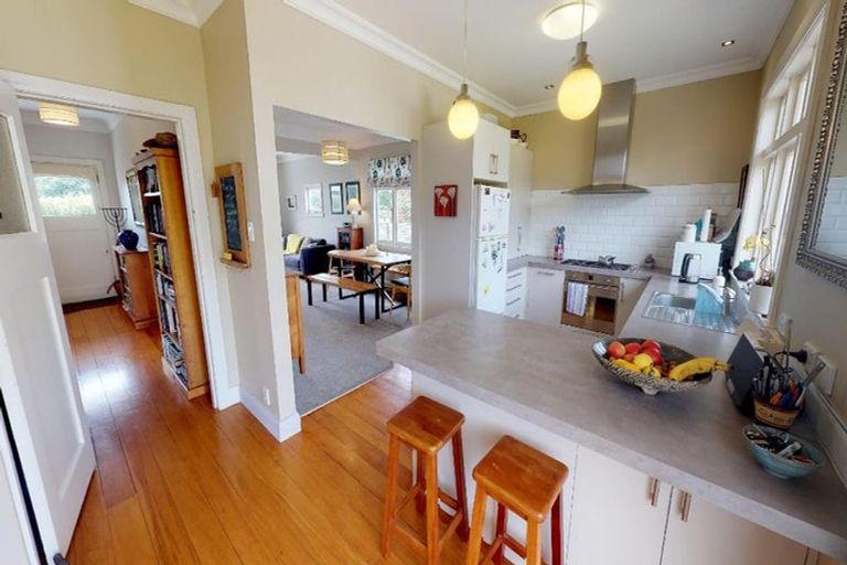 Photo of property in 30 Rongopai Street, Palmerston North, 4414