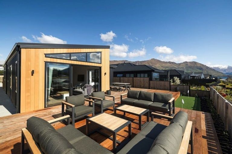 Photo of property in 65 Farrant Drive, Wanaka, 9305