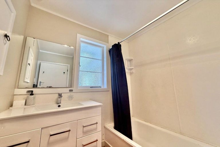 Photo of property in 94 Stanley Avenue, Te Aroha, 3320