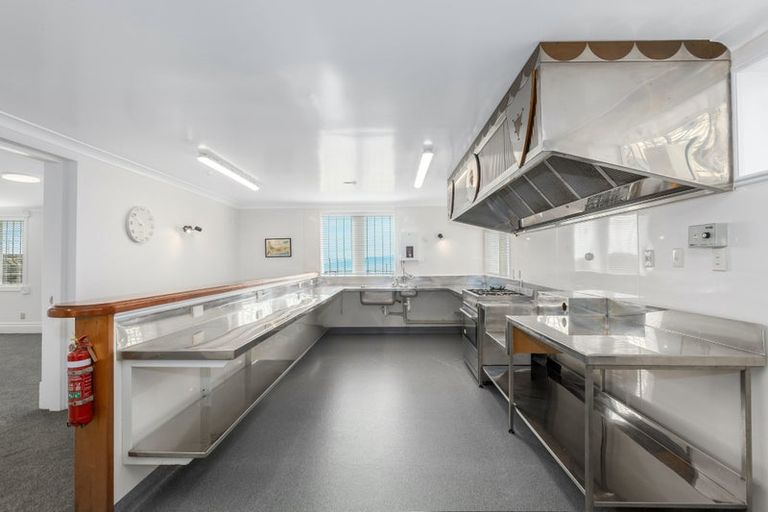 Photo of property in 430 Hawkins Hill Road, Brooklyn, Wellington, 6021