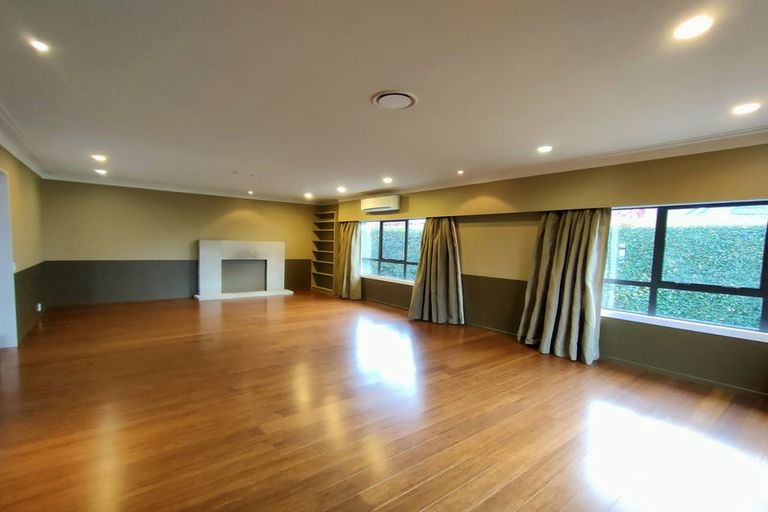 Photo of property in 48d Awaruku Road, Torbay, Auckland, 0630