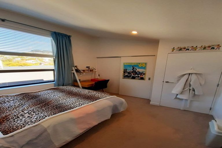 Photo of property in 15/8u Thatcher Crescent, Crofton Downs, Wellington, 6035