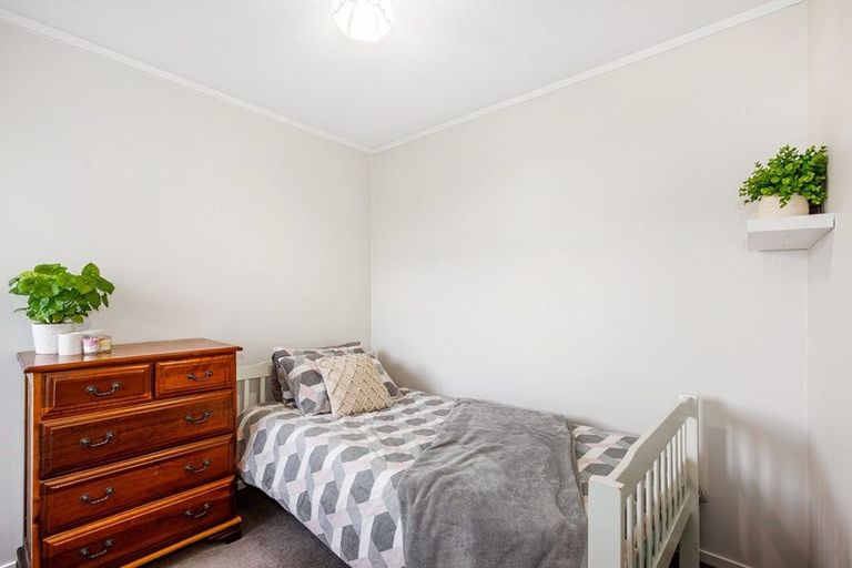 Photo of property in 8 Outram Grove, Kelson, Lower Hutt, 5010