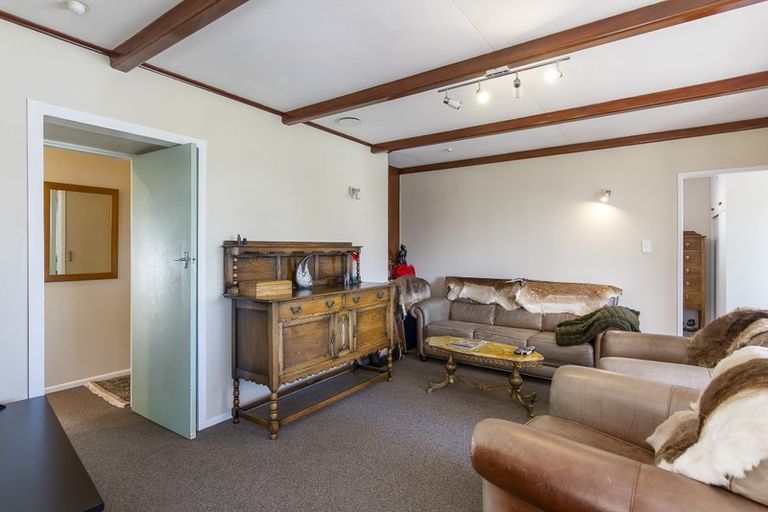 Photo of property in 18 Mamaku Street, Paraparaumu, 5032