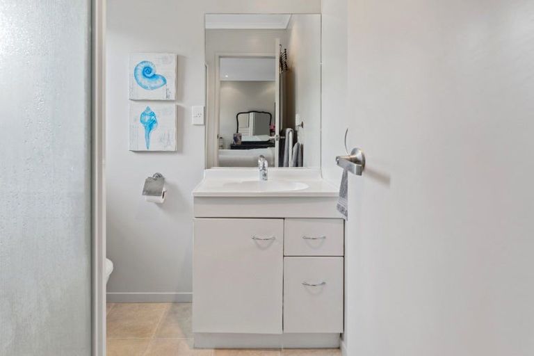 Photo of property in 21/19 Glencarron Place, Bethlehem, Tauranga, 3110