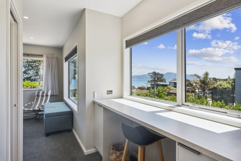 Photo of property in 15 Karekare Road, Raumati South, Paraparaumu, 5032