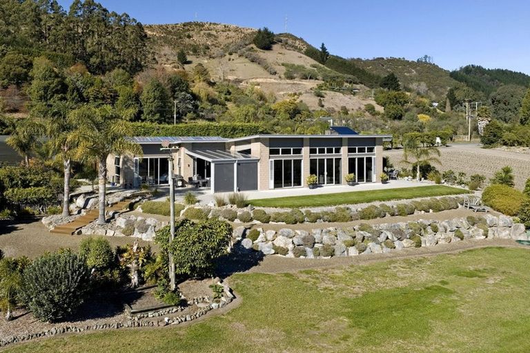 Photo of property in 104 Haycock Road, Hope, Richmond, 7081