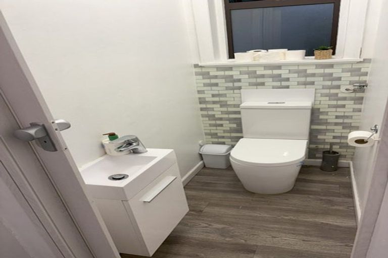 Photo of property in 705 Massey Street, Akina, Hastings, 4122