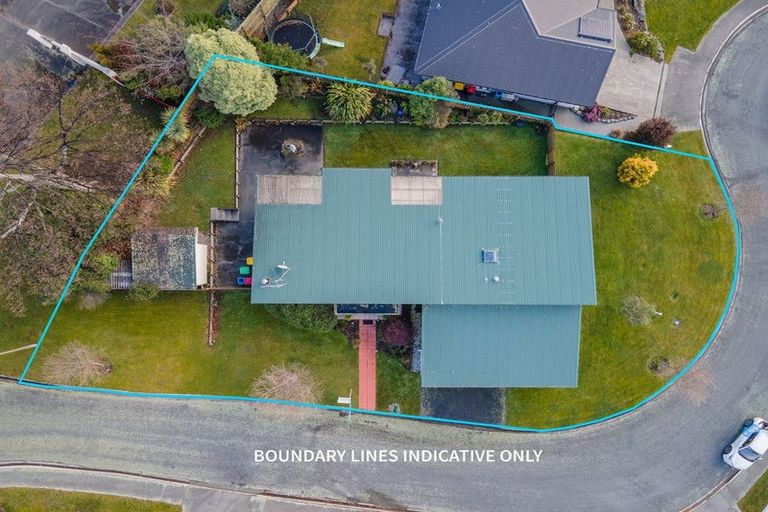 Photo of property in 18 Chateau Close, Gleniti, Timaru, 7910
