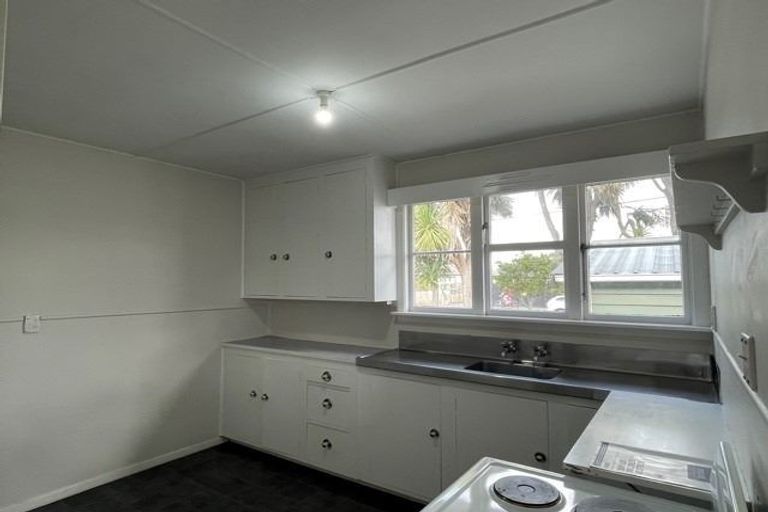 Photo of property in 51 Saint Johns Street, Woolston, Christchurch, 8062