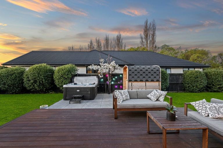 Photo of property in 32 Bronco Drive, Aidanfield, Christchurch, 8025