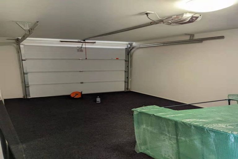 Photo of property in 27 Lockheed Street, Hobsonville, Auckland, 0618