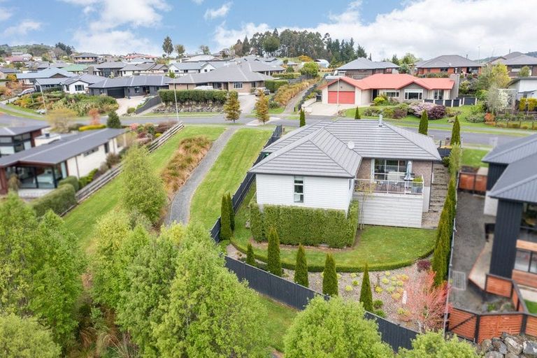 Photo of property in 23 Grandvista Drive, Green Island, Dunedin, 9018