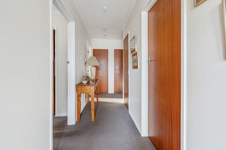Photo of property in 9a Dalzien Place, Feilding, 4702