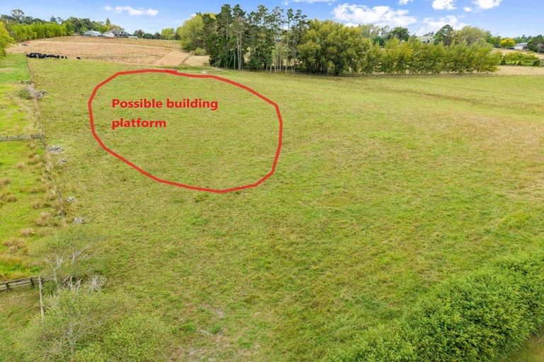 Photo of property in 11 Bobs Way, Dairy Flat, 0792