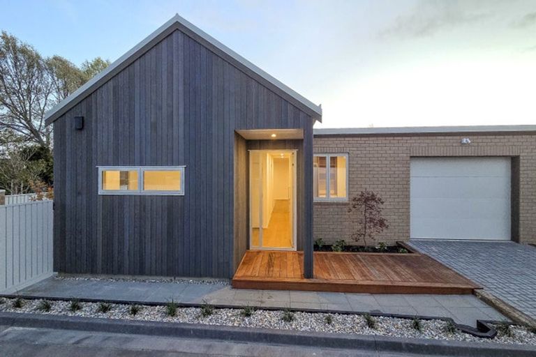 Photo of property in 1/11 Tamihana Avenue, Fairfield, Hamilton, 3214