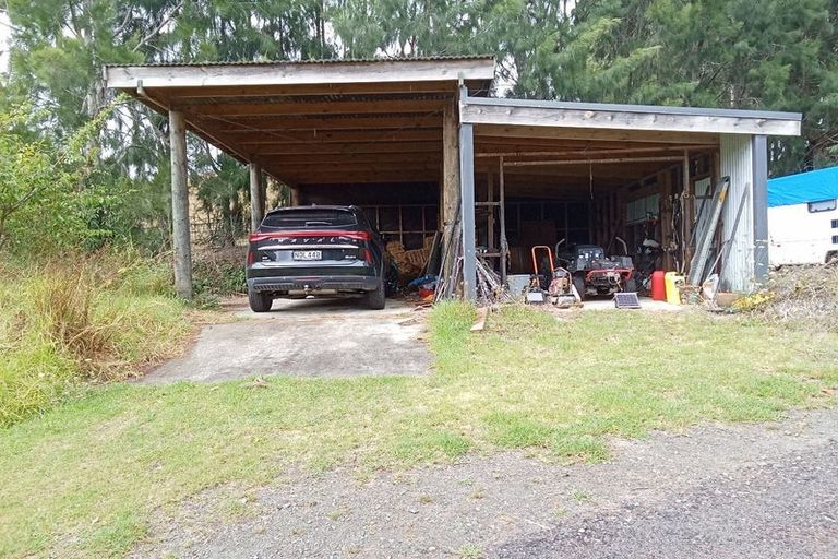 Photo of property in 1812 Kaipara Coast Highway, Kaukapakapa, 0984