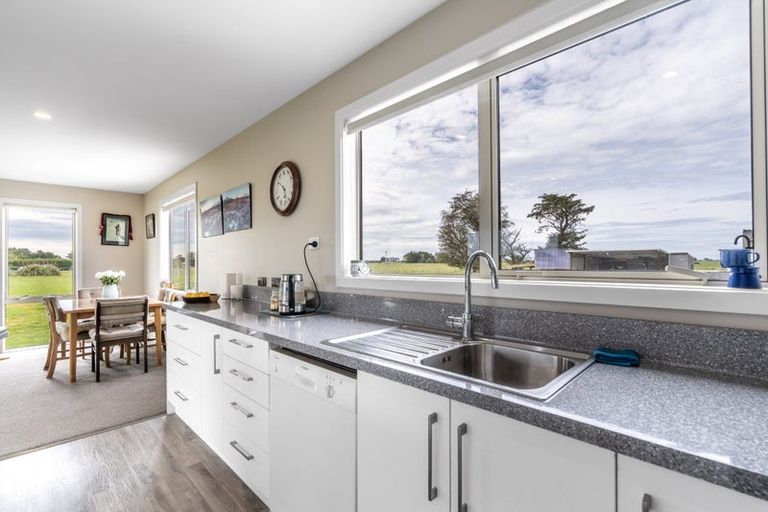 Photo of property in 93 Woodlands Cemetery Road, Woodlands, Invercargill, 9871