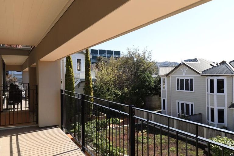 Photo of property in 12/28u Hobson Street, Thorndon, Wellington, 6011