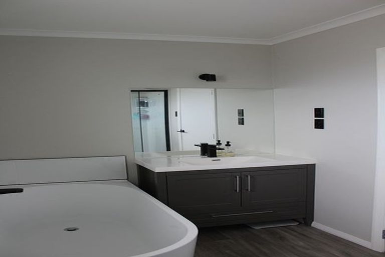 Photo of property in 22 Kitchener Street, Lansdowne, Masterton, 5810