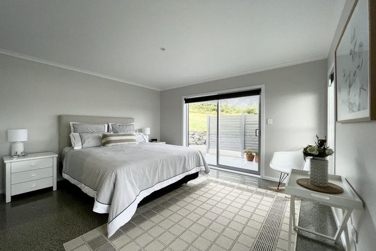 Photo of property in 1 Ngaio Close, Mangawhai, 0505