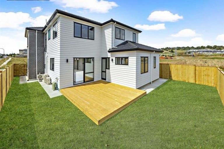 Photo of property in 45 Hikuawa Road, Flat Bush, Auckland, 2019