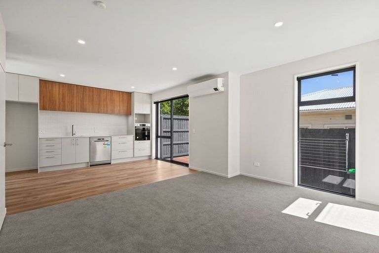 Photo of property in 4/33 Russell Street, Linwood, Christchurch, 8062