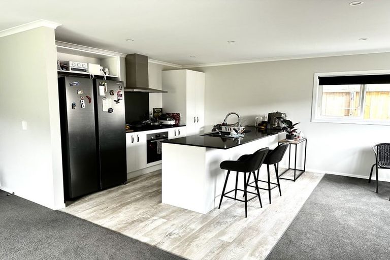 Photo of property in 32 Grovedale Square, Wainuiomata, Lower Hutt, 5014