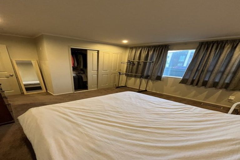 Photo of property in 1/7 Bathurst Street, Silverstream, Upper Hutt, 5019