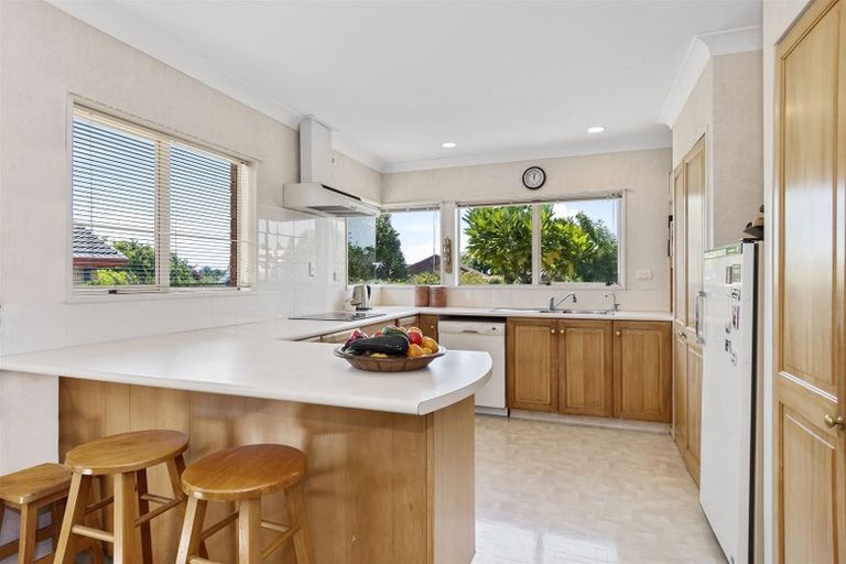 Photo of property in 84 Russley Drive, Mount Maunganui, 3116
