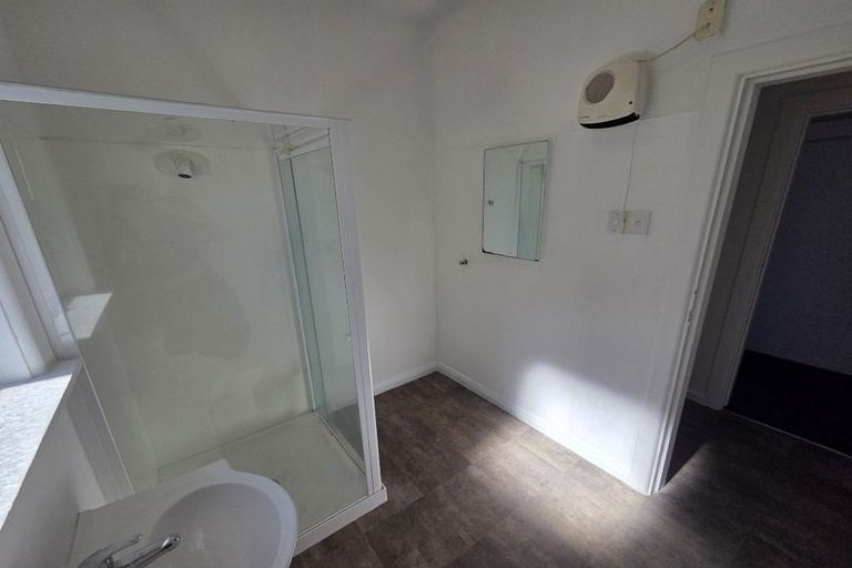 Photo of property in 104 Blenheim Road, Riccarton, Christchurch, 8041