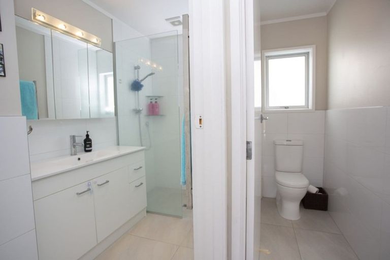 Photo of property in 212 Tangaroa Road, Whangamata, 3620