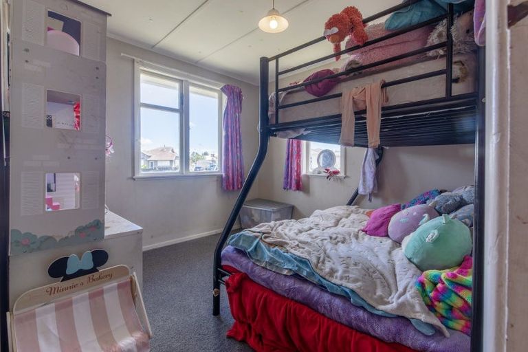 Photo of property in 1 Kowhai Place, Waipukurau, 4200