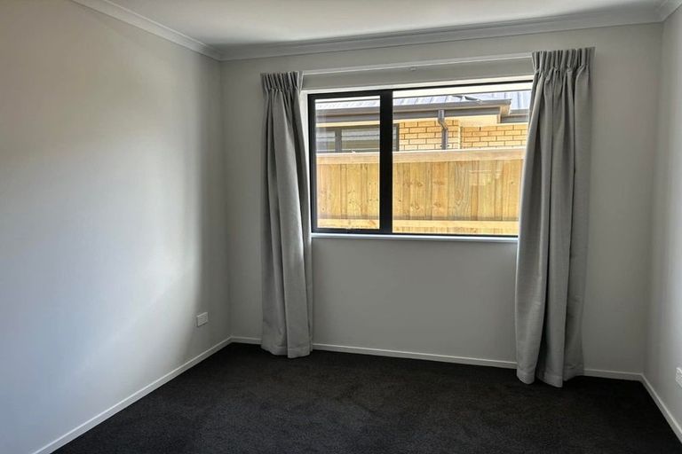 Photo of property in 4 Henshaw Street, Woodend, 7610